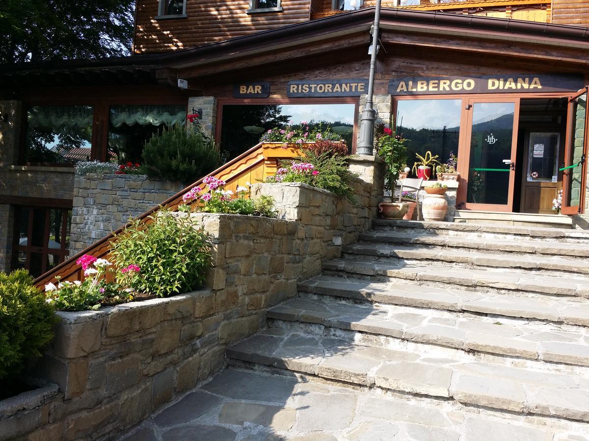 Albergo Diana เชอเรโตรากี ภายนอก รูปภาพ