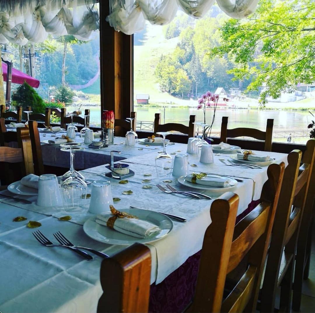Albergo Diana เชอเรโตรากี ภายนอก รูปภาพ